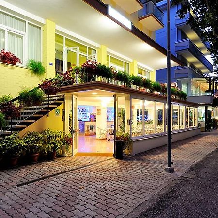 萨摩亚酒店 里米尼 外观 照片